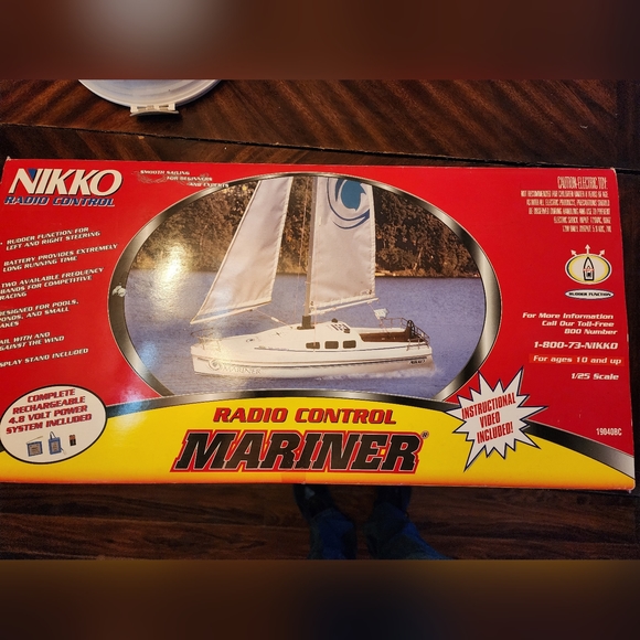 RARE NIB Nikko Mariner Sailboat 1/25  RC Radio Controll 19040BC Tested Complete - Picture 9 of 15